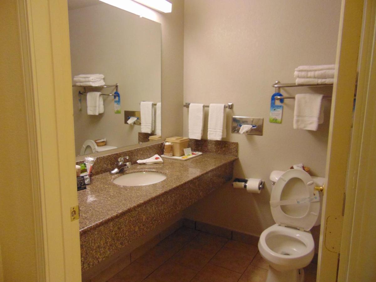Days By Wyndham Motel 2*